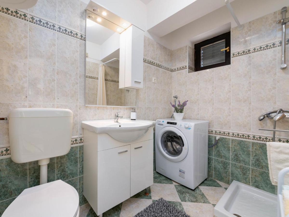 Holiday Home Ruzic - Prc200 By Interhome Porec Bagian luar foto